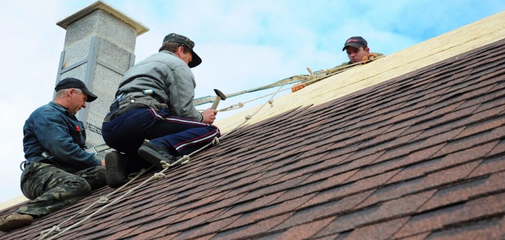 What to Look for When Hiring a Licensed Roofing Contractor