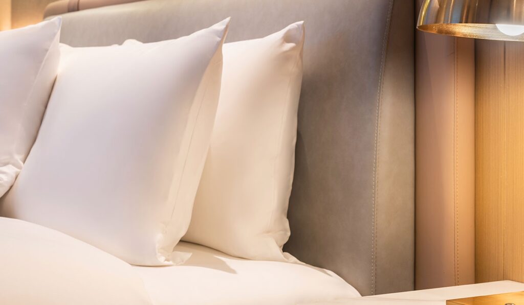How To Maintain A Hotel Pillow Case For Long Use?