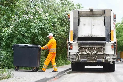 Trash Removal Service in Philadelphia PA – Reliable Cleanup by Midnightmovers