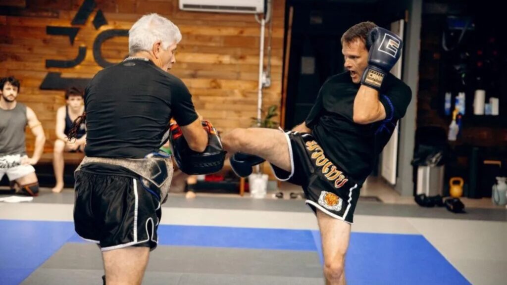 How to Start Muay Thai Classes as a Beginner: Skills, Fitness, and Safety Explained