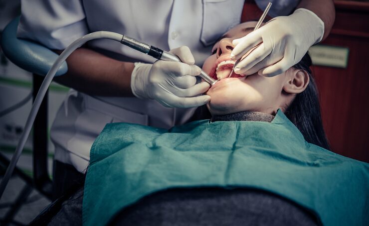 How Oral Surgeons Handle Complex Implant Cases