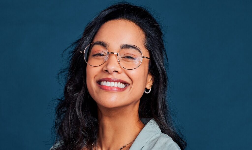 Step-by-Step Guide to a Professional Smile Makeover