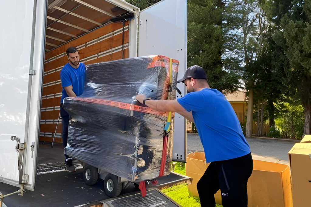 Piano Moving Ontario: Grand vs Upright — What Differs in the Process