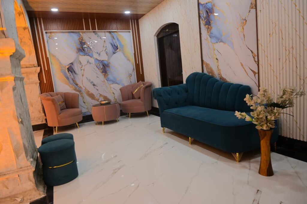 Best Hotel in Ayodhya Near Temple – Welcome to Hotel Kanchan Bhawan