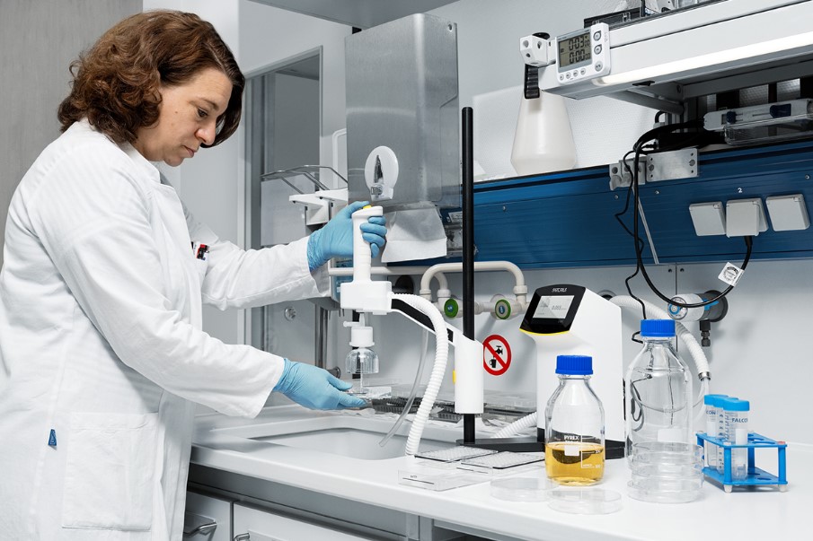 Where to Buy Quality Chemistry Equipment Sets Online?