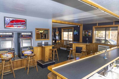 What to Expect from a Truly Pet-Friendly Hotel in Butte, Montana