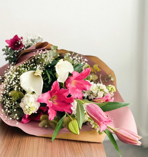 Creative Flower Delivery Ideas That Go Beyond Traditional Bouquets