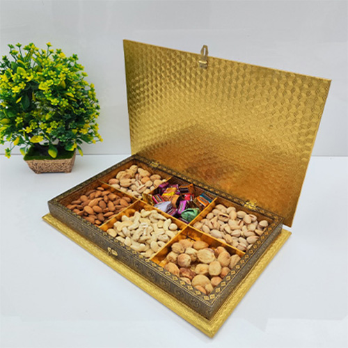 How to Choose the Best Dry Fruit Box Manufacturer for Corporate Gifting?