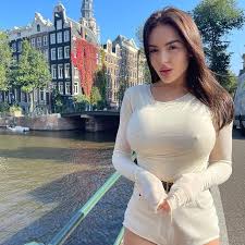 Berri Escorts: Premium Companionship for Sophisticated Clients Seeking Memorable Evenings