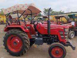 Buying a Second-Hand Tractor Feels Different When You’ve Been on Both Sides