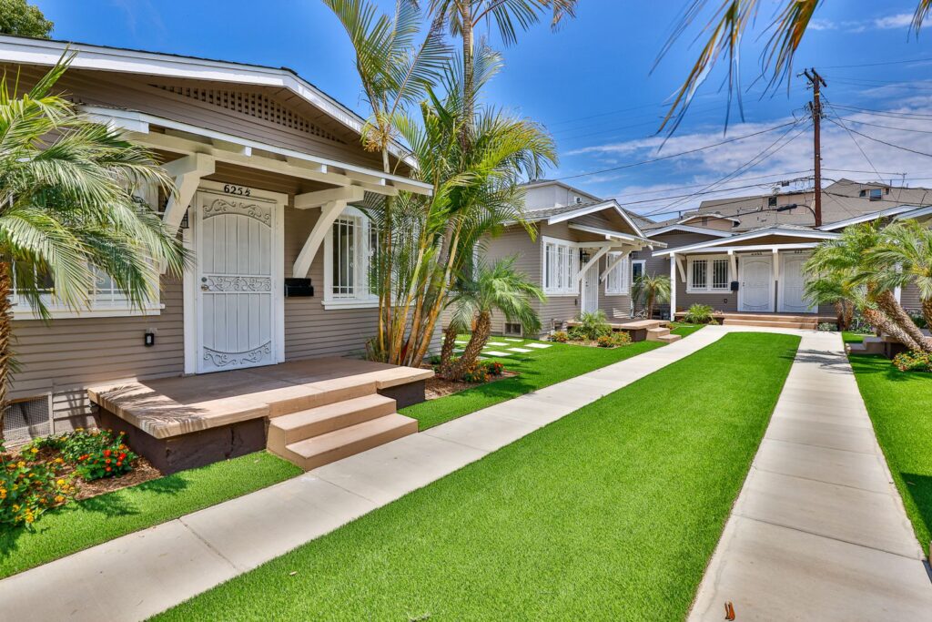 Find Your Ideal Home: Rental Properties Los Angeles & West Adams Apartments