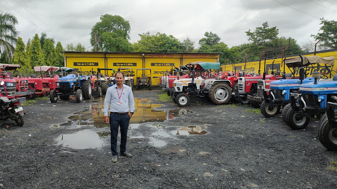 Old Iron, Honest Work: Why Old Tractors Still Matter More Than You Think