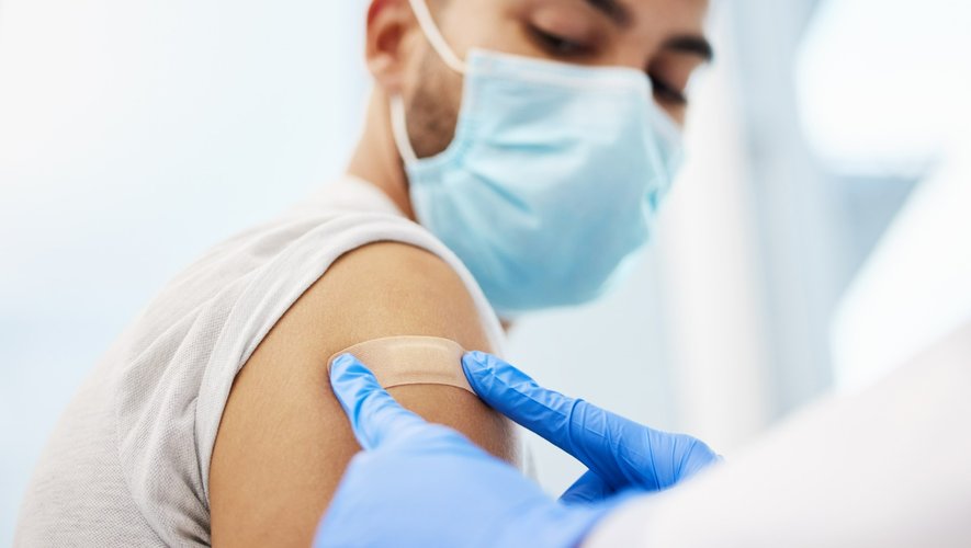 How Vaccination at Home Helps Reduce Clinic Crowds