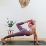 Ashtanga Yoga vs Vinyasa Flow: Understanding the Key Differences and Choosing the Right Practice