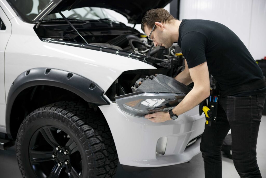 Why Choose a Collision Center Thousand Oaks for Bumper and Frame Damage