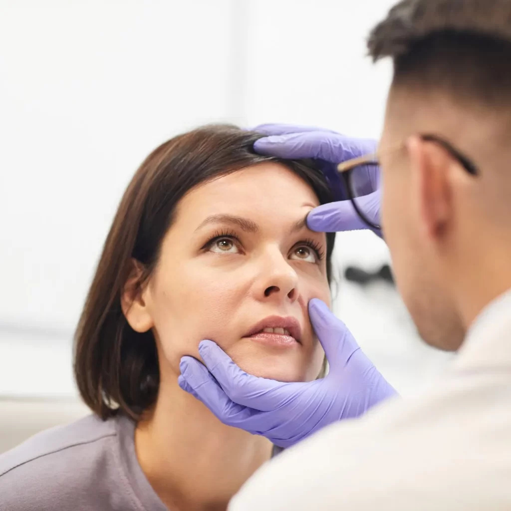Top Eye Clinic Toronto Downtown Services for the Whole Family