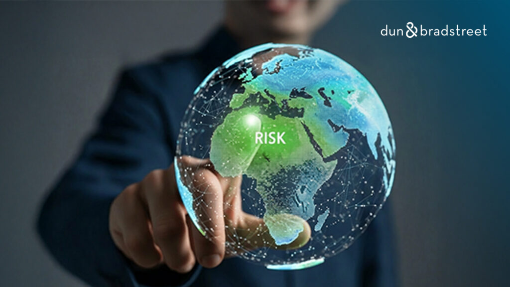 Why Country Risk Analysis Is Essential for UAE-Based Multinationals