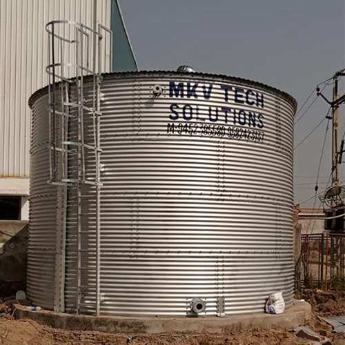 Is a Zinc Aluminium Water Storage Tank Better Than a Plastic Tank?