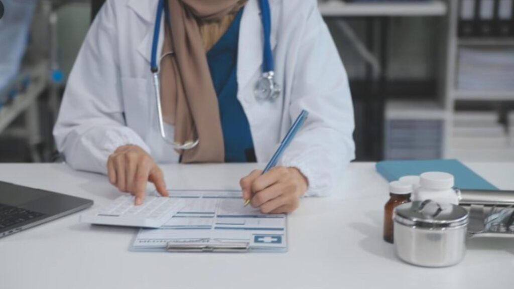 How Surgery Error Review Simplifies Complicated Surgical Records for Attorneys