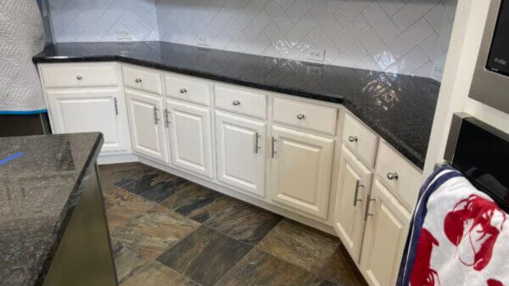 How Does Cabinet Refacing in Cy-Fair TX Fit Today’s Modern Kitchen Trends?