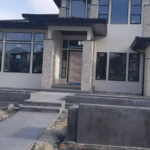 How To Find A Professional Stair and Railing Contractor Near Me Online?