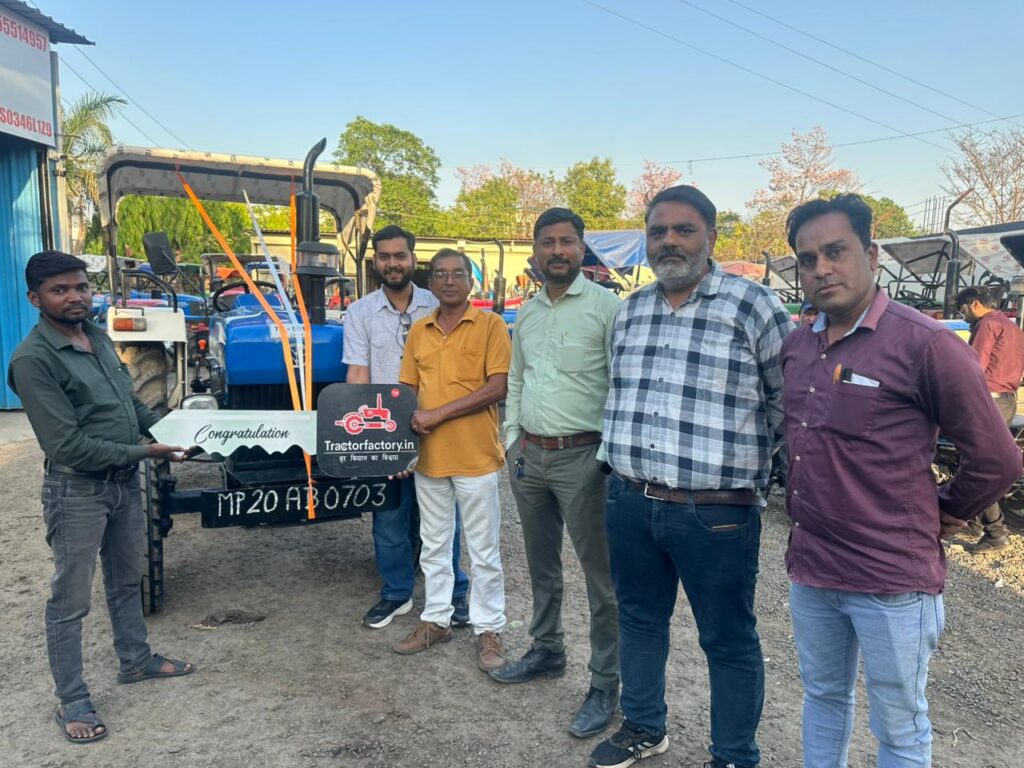 Purana Tractor: The Machines That Still Breathe in Our Fields