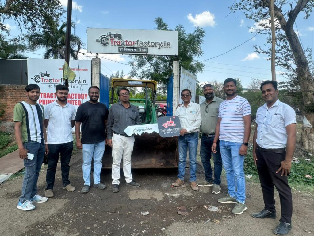 The Honest Story of a Purana Tractor: Dust, Diesel, and Dependability