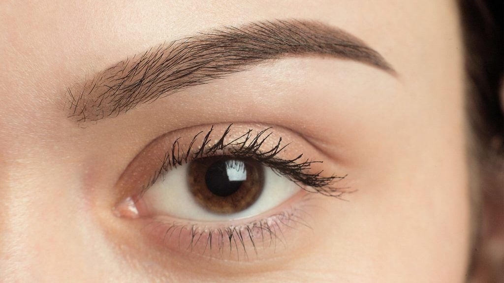 How Do Clinics Design Balanced Eyebrows Using Hair Transplant Methods?