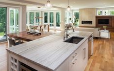 Best Quartz Kitchen Countertops Shop for Modern Home Renovations