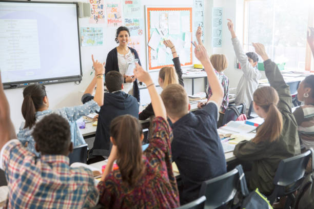 Offline CLAT Coaching in Delhi by BST Competitive Law with Classroom Learning and Performance Analysis Support