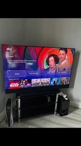 Sky Glass IPTV UK vs Netflix: Which Is Better?