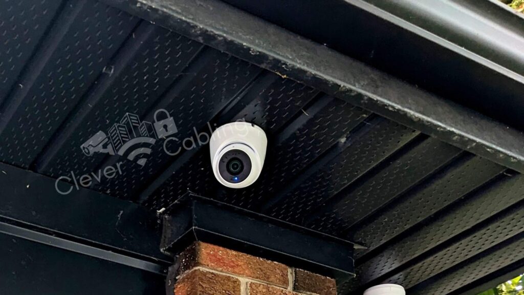 How Do Experts Eliminate Blind Spots in Security Camera Installation