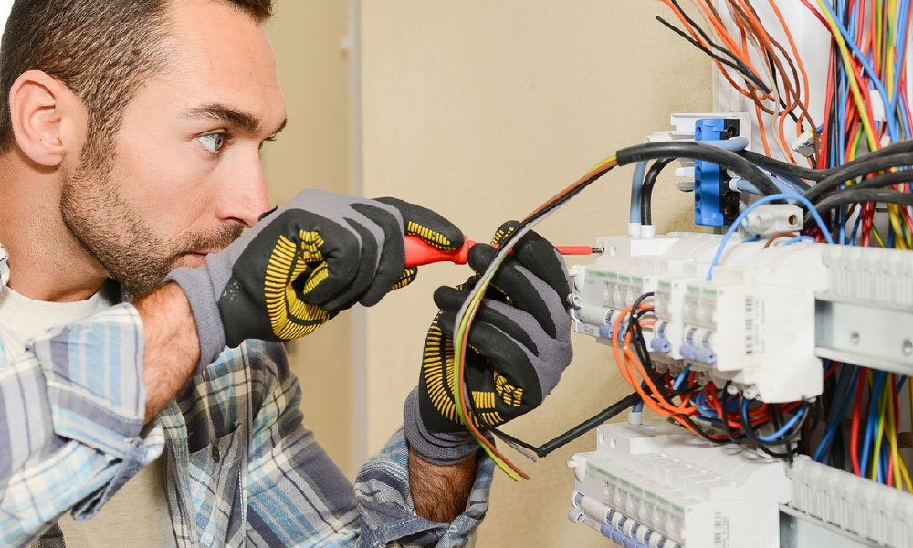 A Complete Guide to Safe Electrical Upgrades for Modern Homes