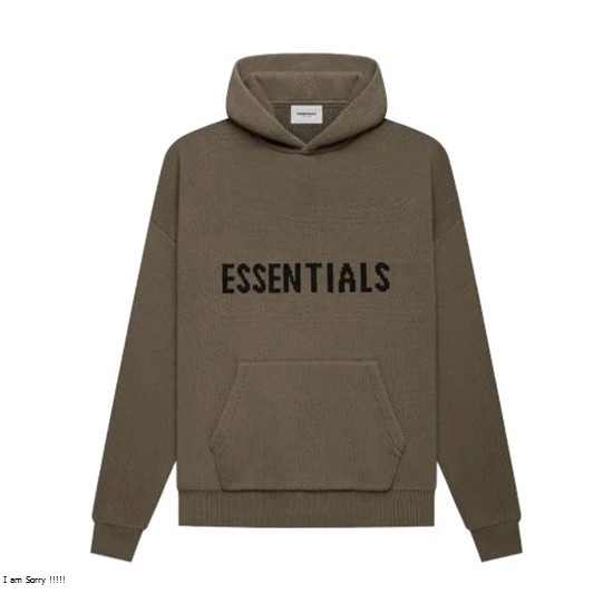 Why do influencers wear Veste Essentials clothing?