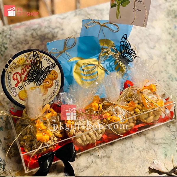 Buy Traditional Wedding Gifts Online and Send Wedding Gifts to Pakistan