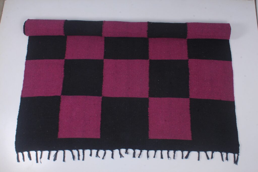 How to Style Your Home with Cotton Rugs for a Warm, Natural Look
