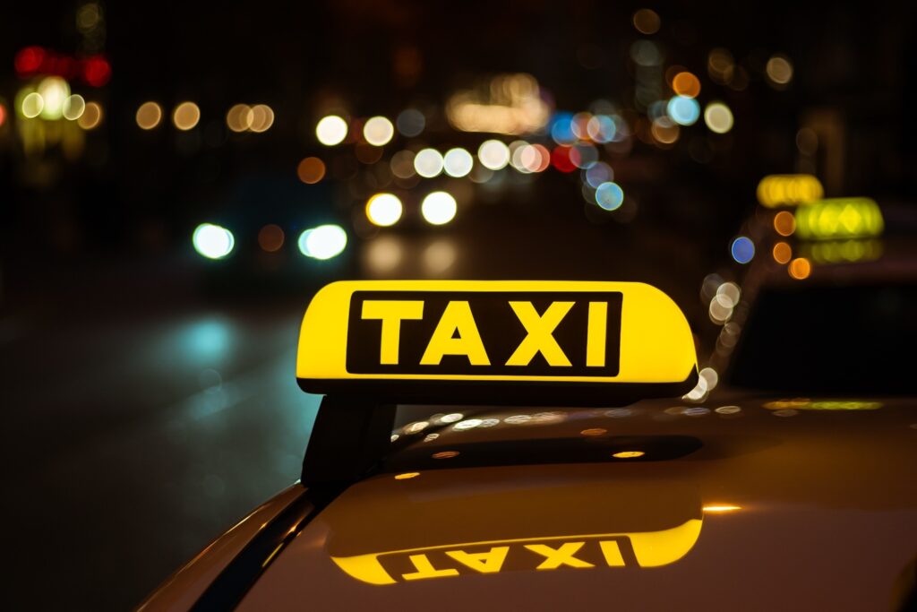 Reliable Taxi in Brossard: Your Go-To Ride for Daily Commutes