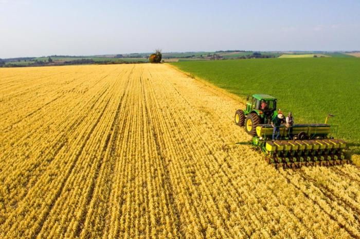 Maximizing Farm Efficiency: The Vital Role of Agricultural Oil Suppliers in 2026