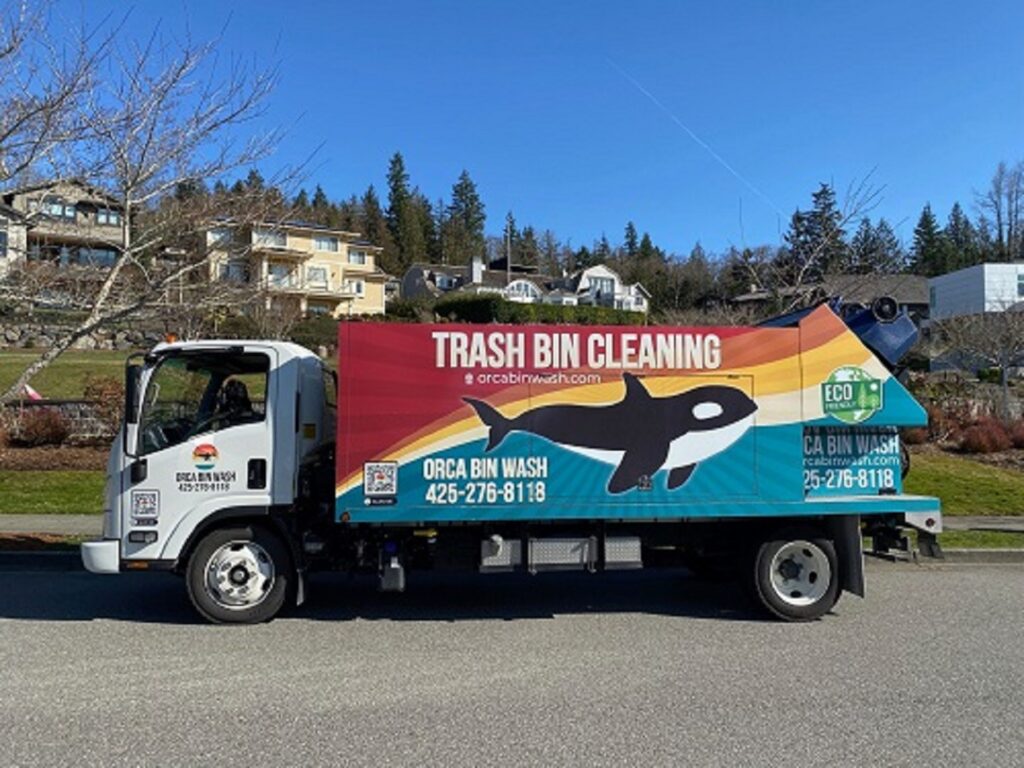 Professional Trash Bin Cleaning Services for a Fresher Outdoor Space