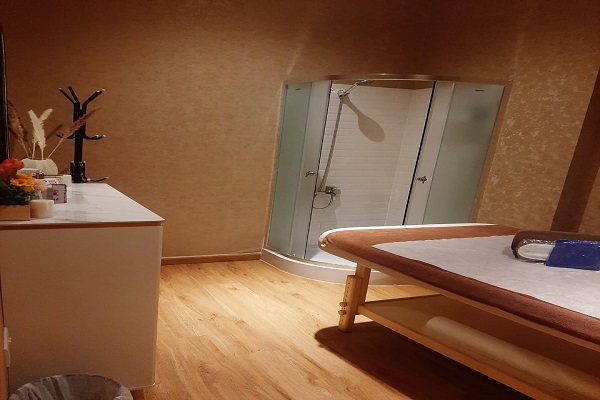 Find the Best European Massage Near Me at Premium Spa Dubai