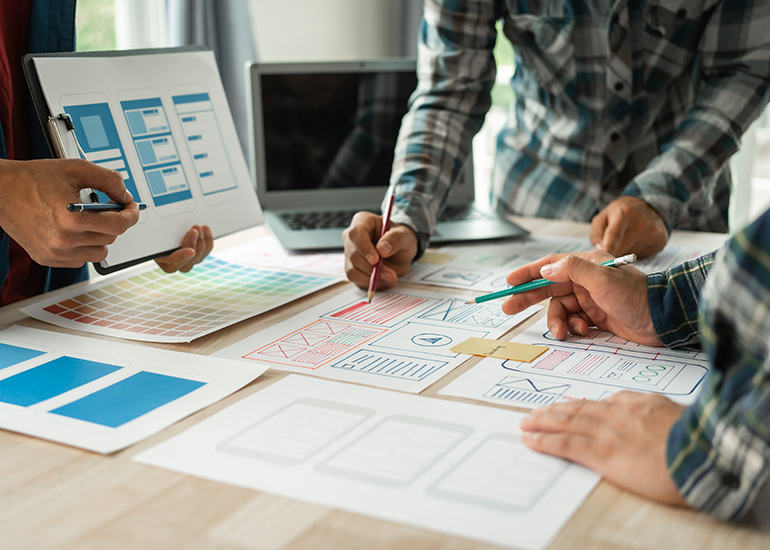 How Do Graphic Design Services Help a Real Estate Marketing Agency?