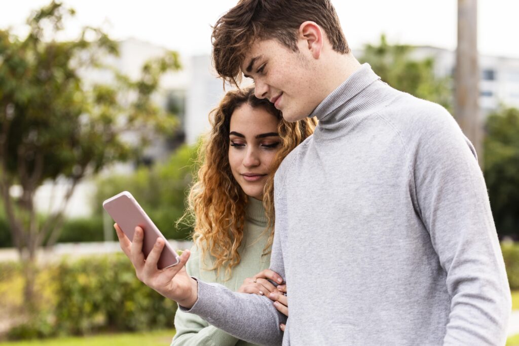 Matchmaking for Professionals: Key Features to Find the Right Partner