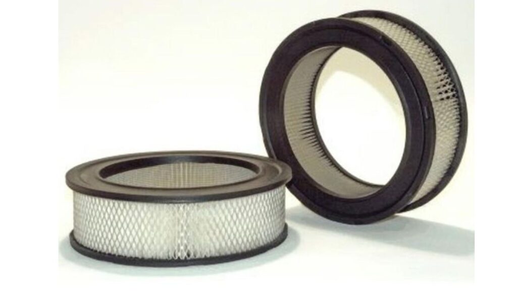 How Much Difference Does an Air Filter Make in Small Engine Life?