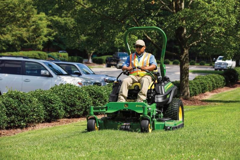 Simple Ways to Keep Large Outdoor Properties Clean and Healthy