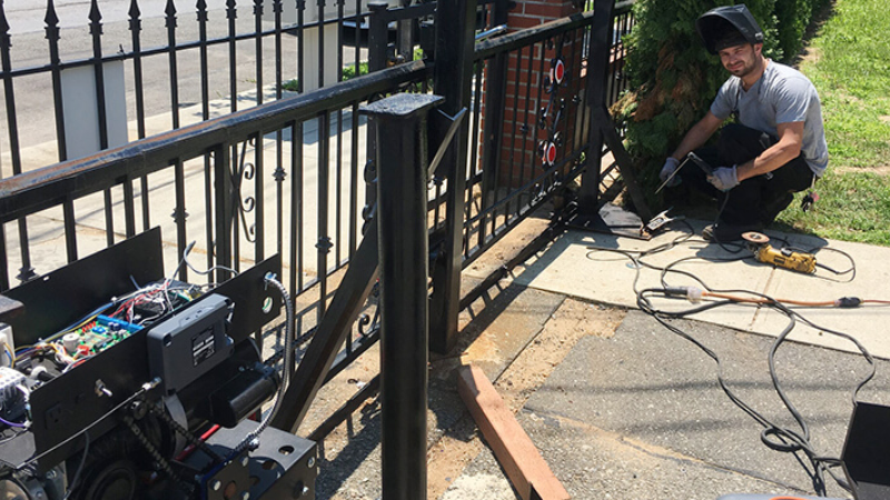 Affordable Gate Repair Services for Safe and Secure Entryways