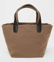 Sustainable Bags: The Smart Choice for Eco-Friendly Living