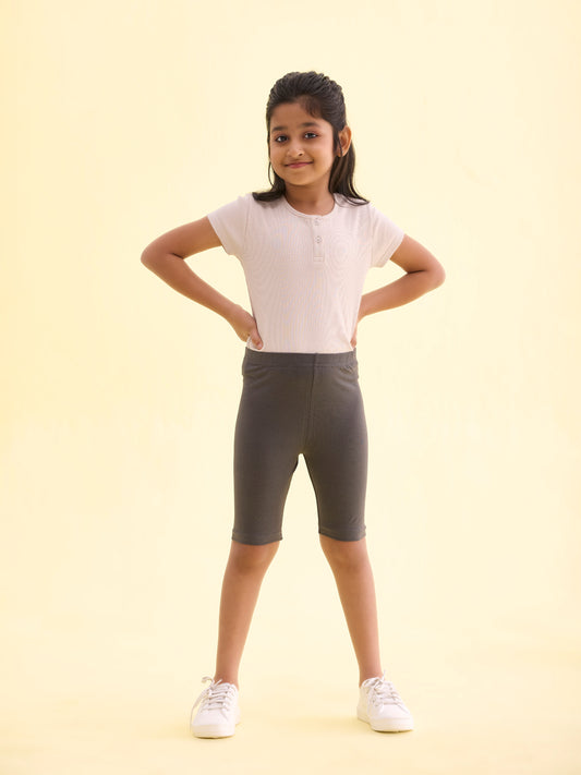 Choosing the Perfect Shorts for Girls Based on Body Type