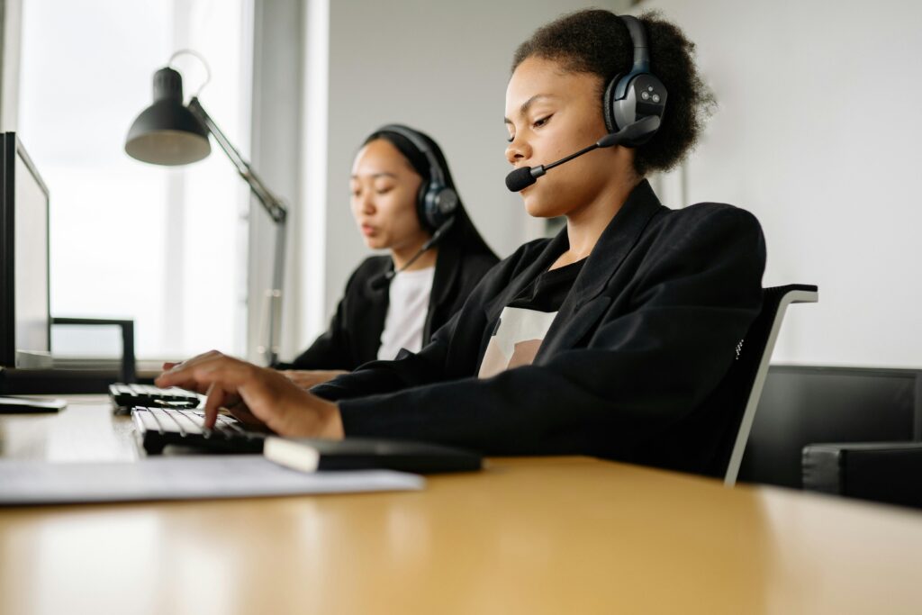 Beginner’s Guide to Management Consulting Firms, Business Consulting Services & Business Outsourcing Services