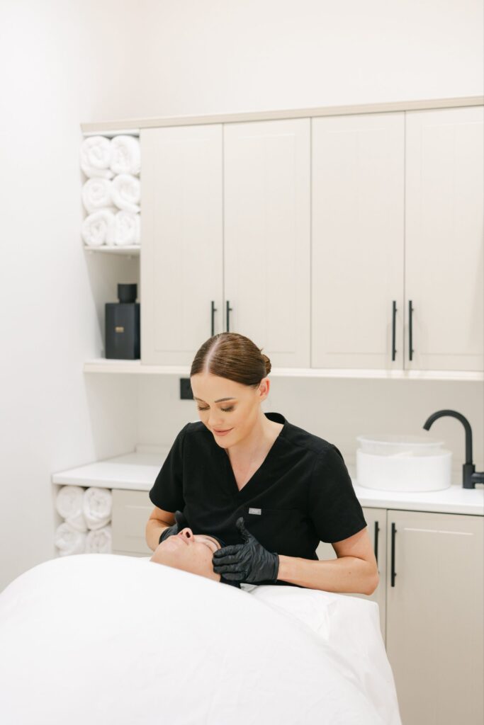 Depigmentation in Altrincham: Most Recommended Treatments by Skin Experts