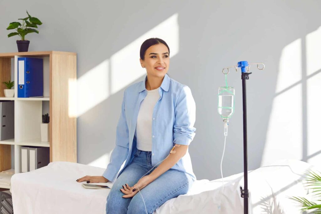 What to Expect During a Vitamin IV Therapy Dubai Session